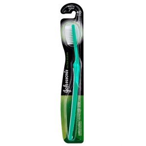 Escova Dental Johnsons Ultra Clean Macia