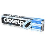 Creme-Dental-Hortela-Closeup-Triple-Caixa-70g