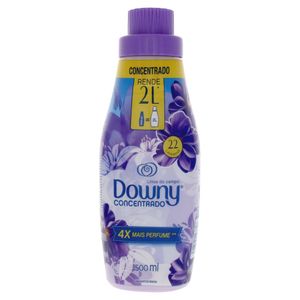 Amaciante de Roupa Concentrado Lírios do Campo Downy Frasco 500ml