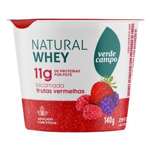 Iogurte Desnatado Bicamadas Frutas Vermelhas Zero Lactose Verde Campo Natural Whey Pote 140g