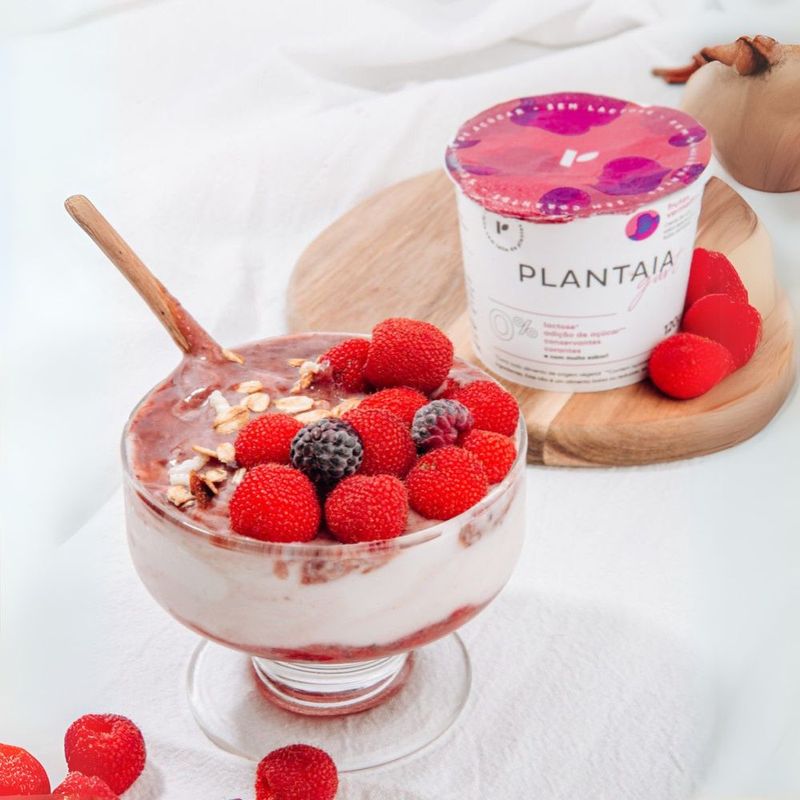 iogurte plantaia frutas vermelhas 120g 7898968882003 -2-.jpg