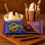 rolinhos-de-wafer-recheio-creme-de-avela-com-cacau-cobertura-chocolate-ao-leite-barion-tubetes-pacote-27g-7896018242234-1